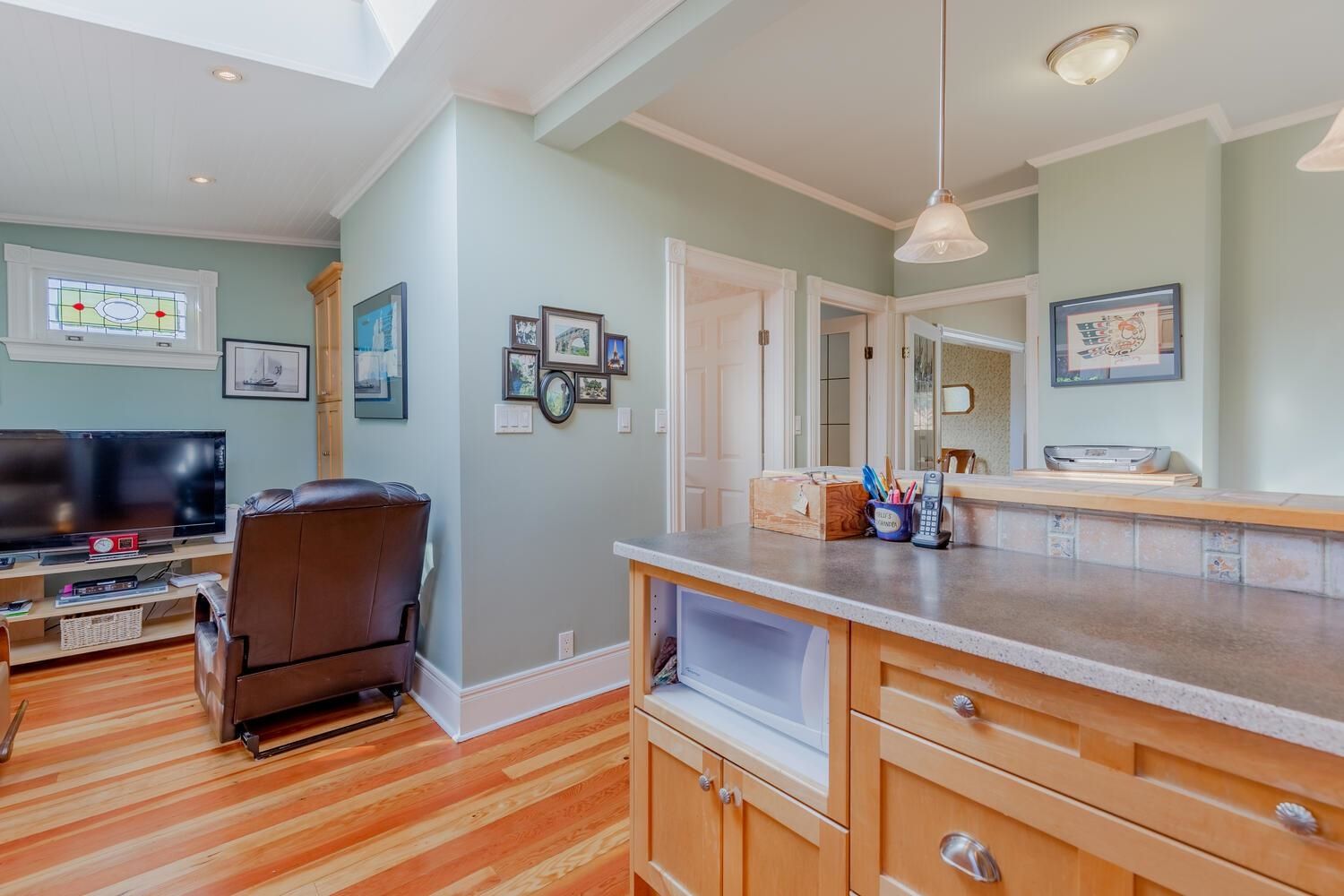 Listing Image 15