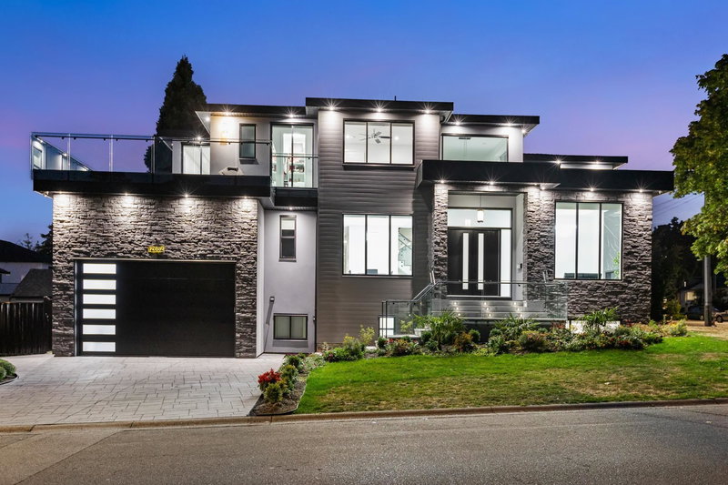 12682 78 Avenue, Surrey, V3W 2X7 | Image 2
