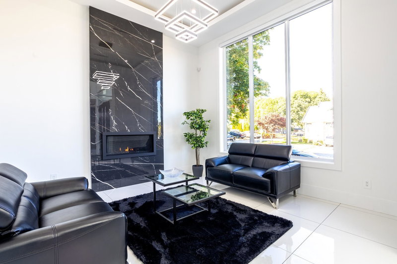 12682 78 Avenue, Surrey, V3W 2X7 | Image 3