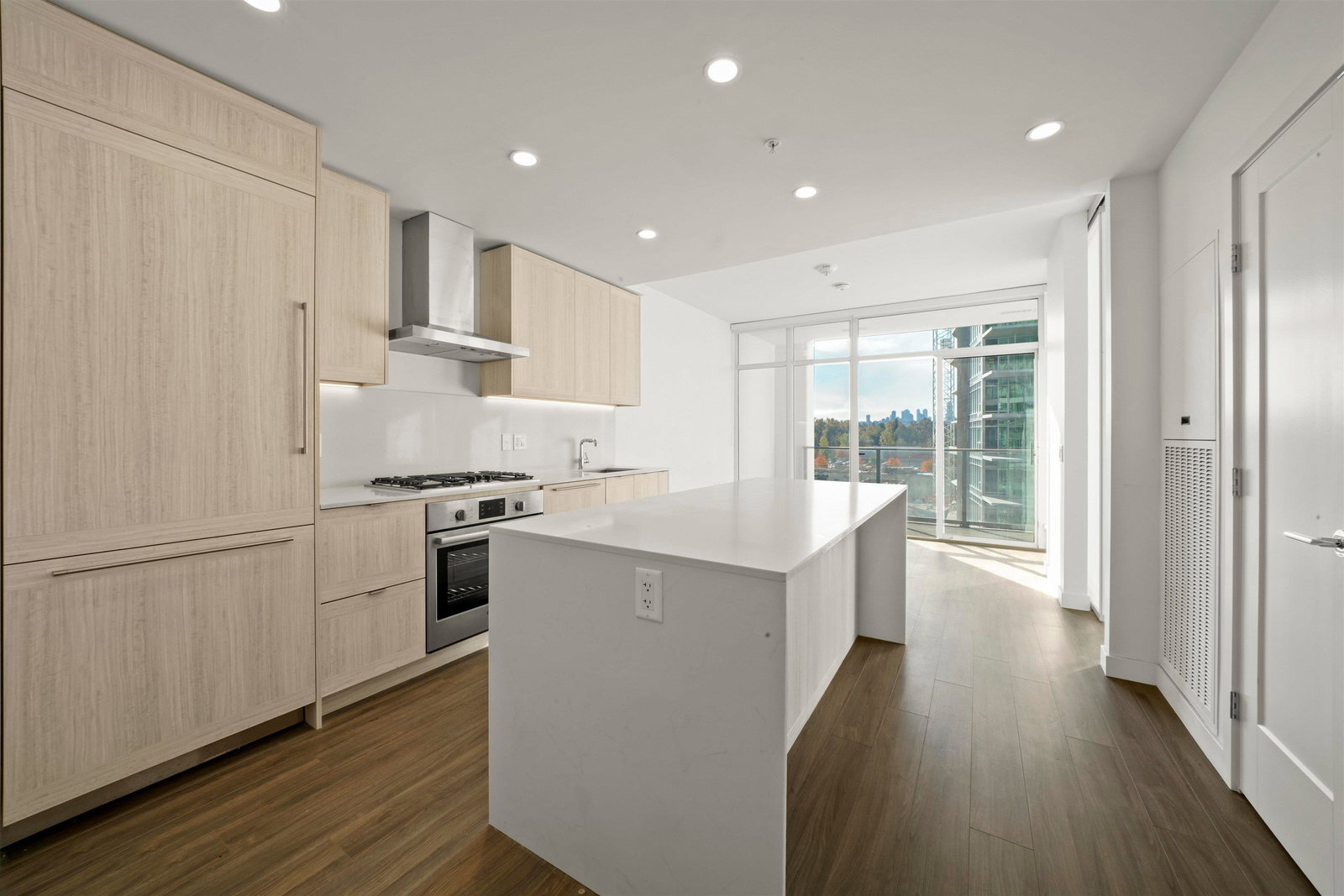 Listing Image 27