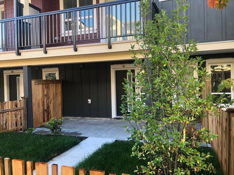 28 - 430 Duncan Street, New Westminster, V3M 0M2 | Image 2