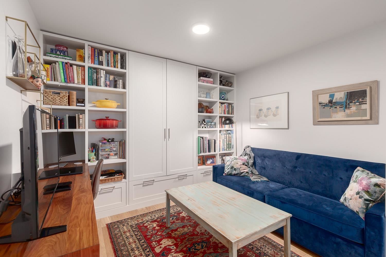 Listing Image 13