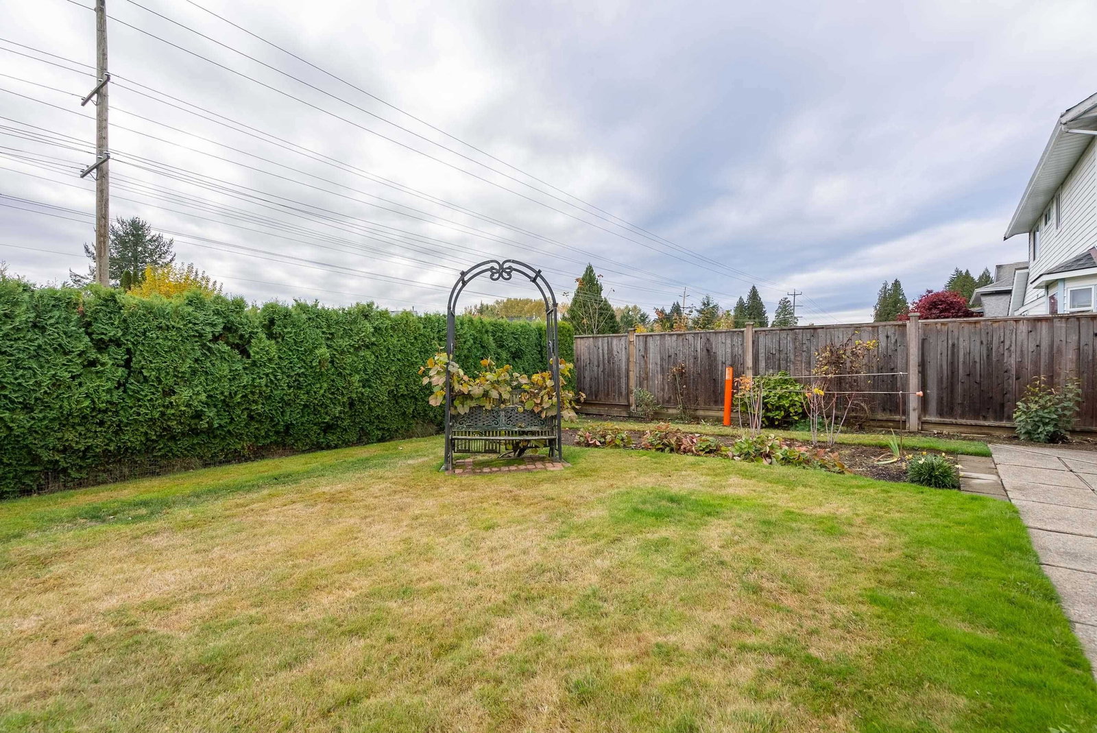 Listing Image 29