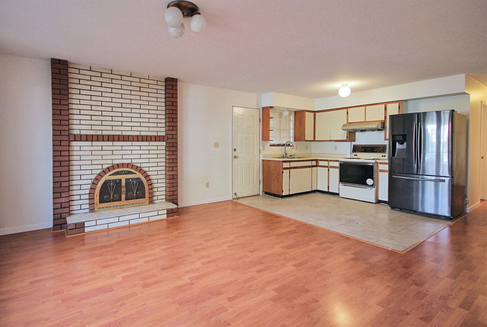 Listing Image 20