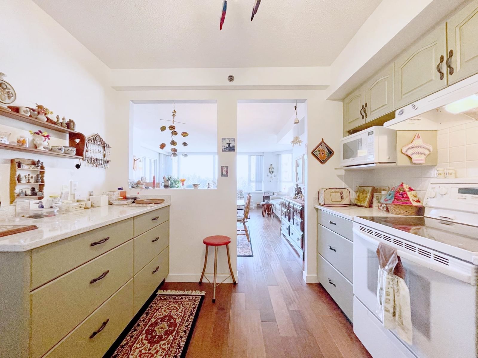 Listing Image 13