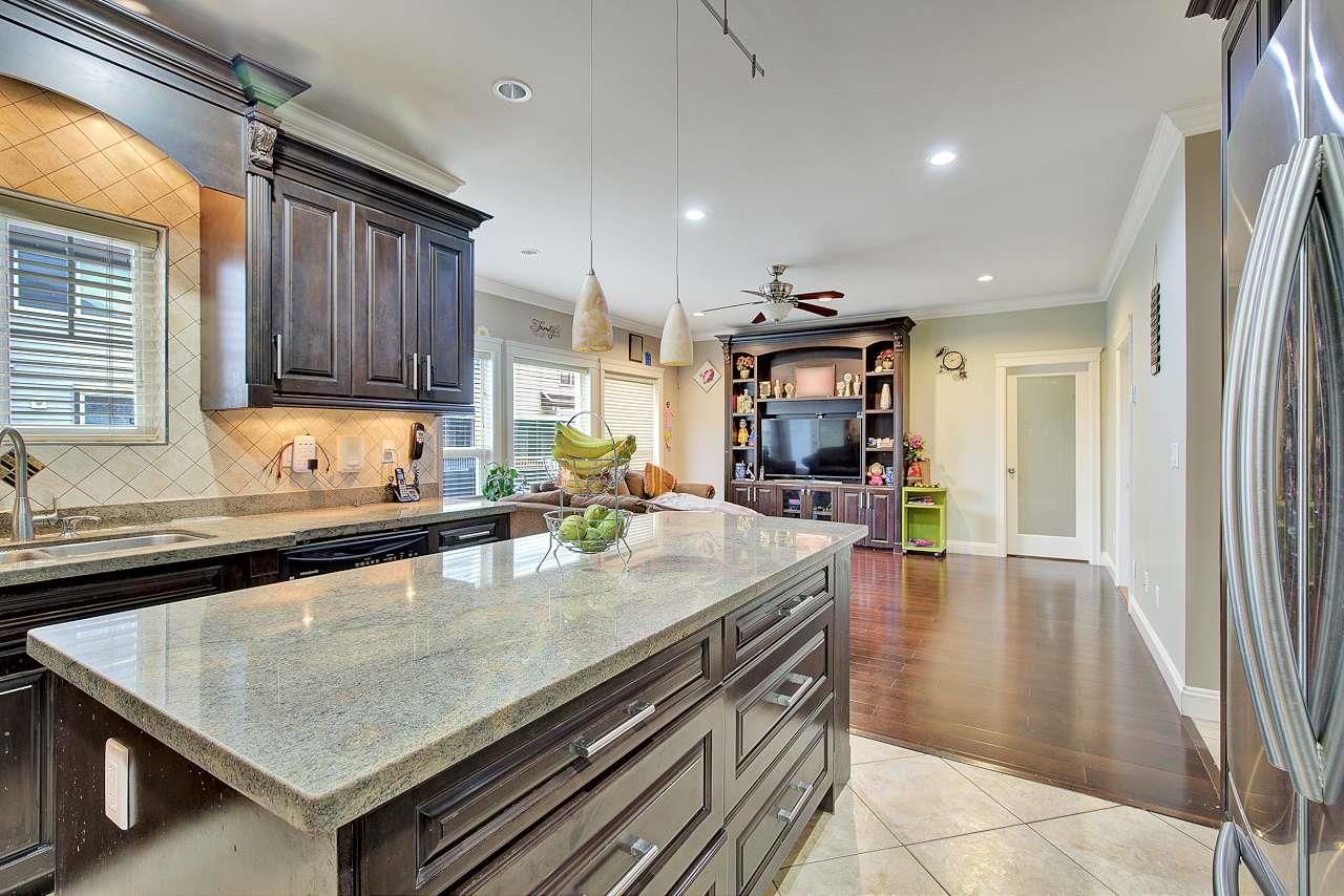 Listing Image 15