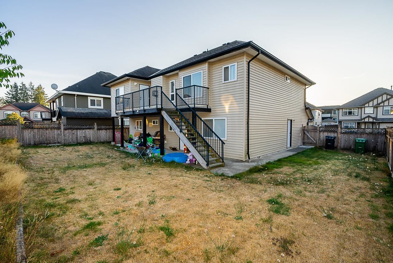 Listing Image 40