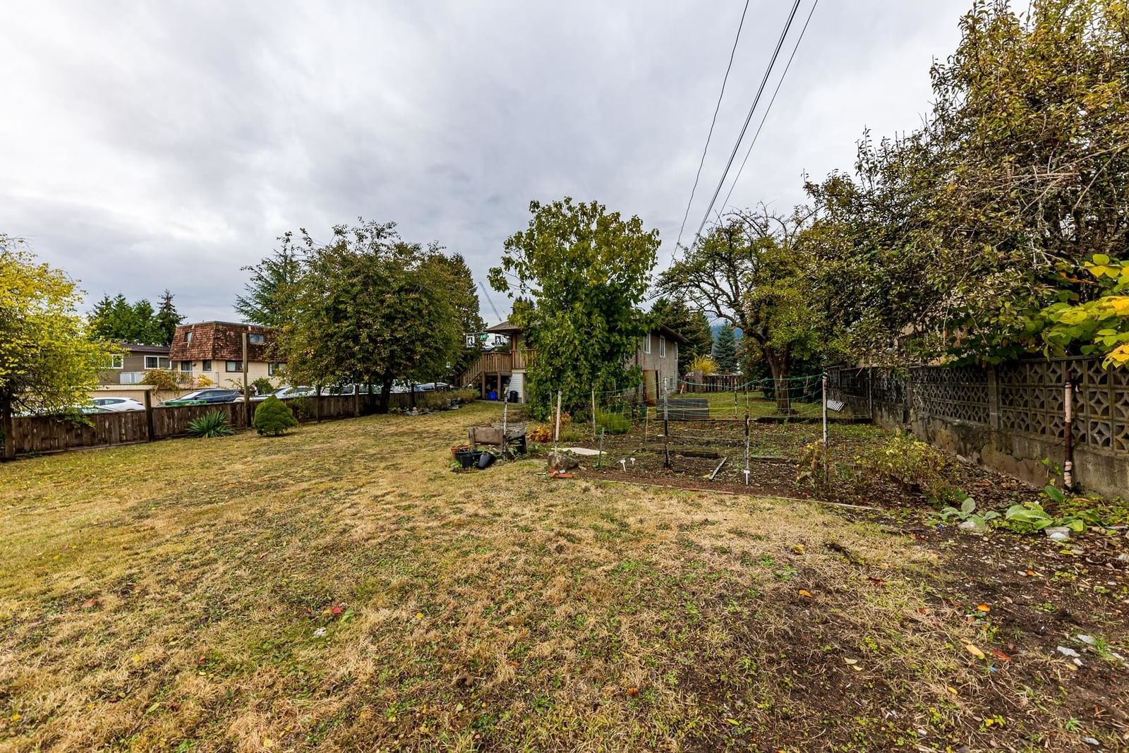 Listing Image 23