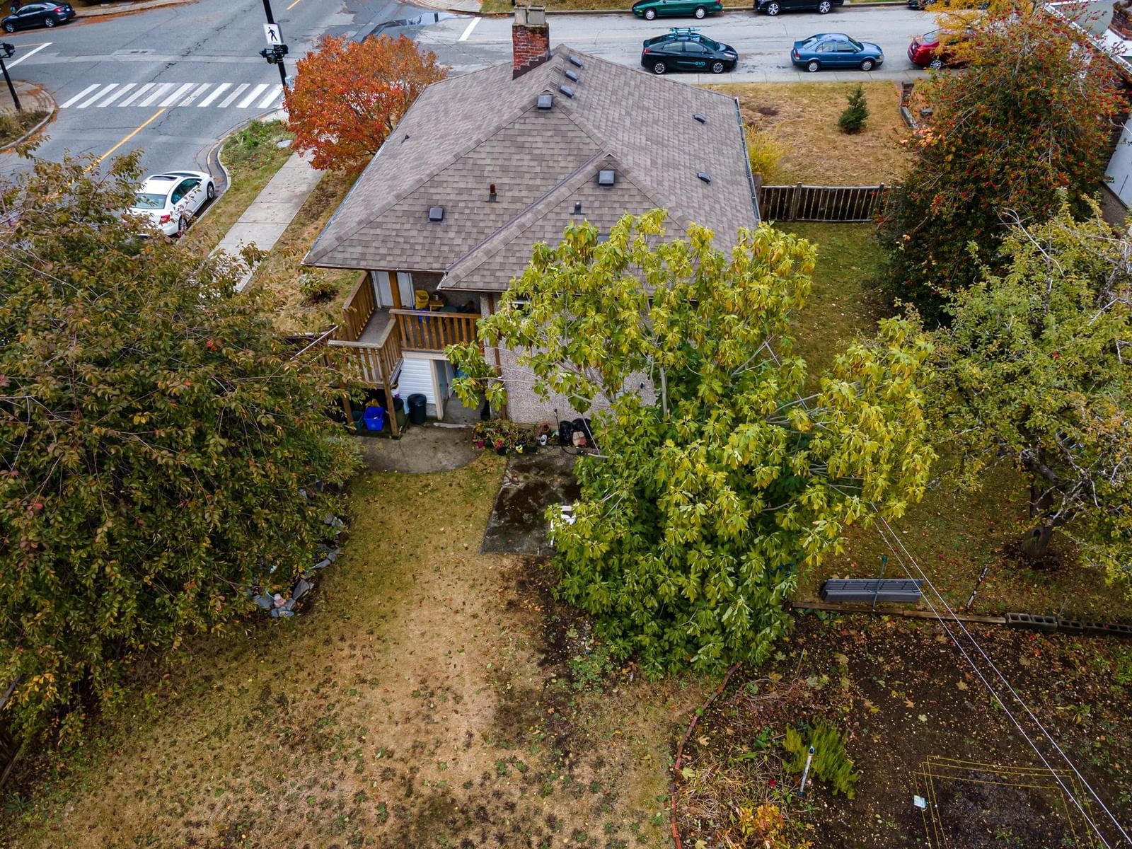 Listing Image 8