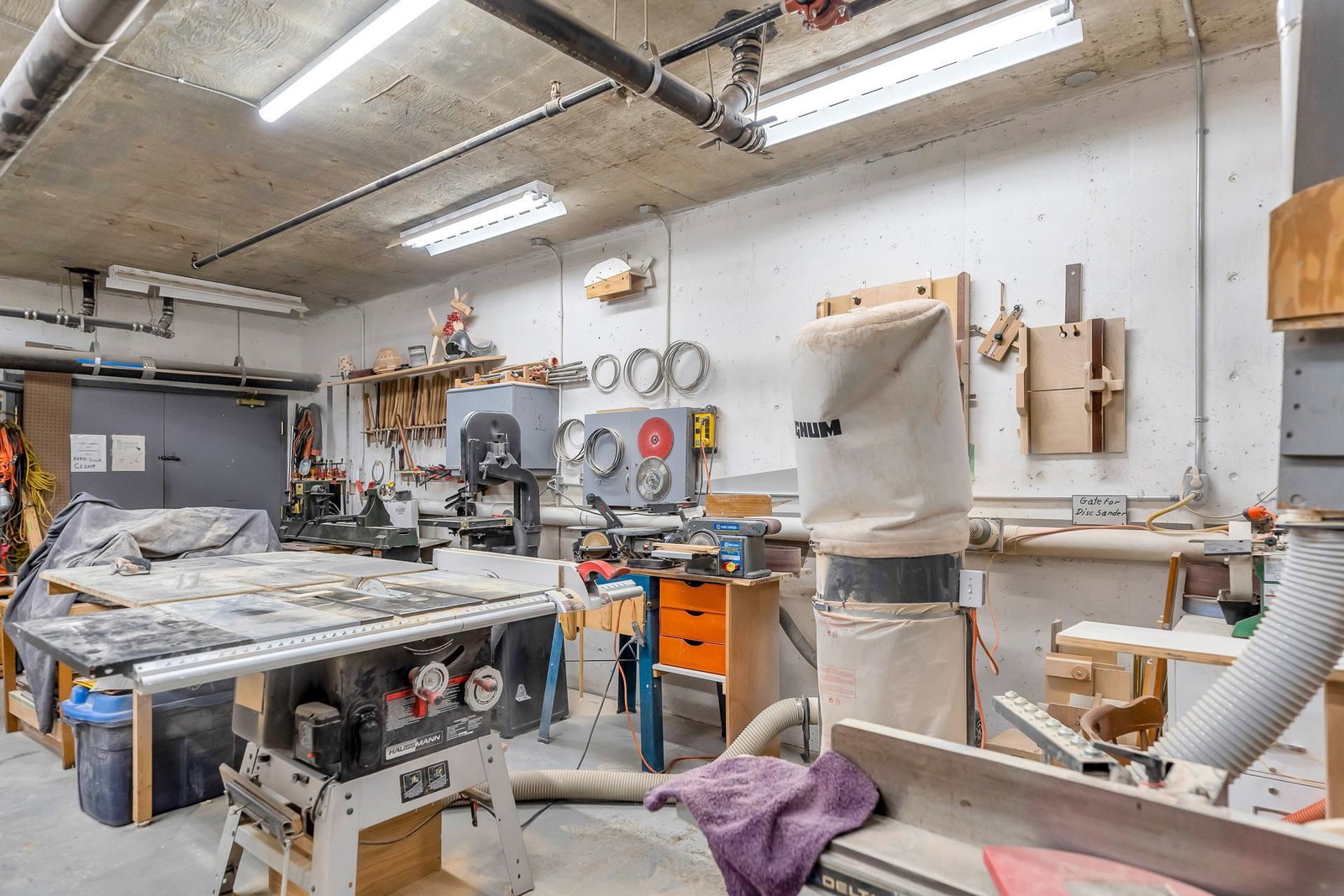 Listing Image 39