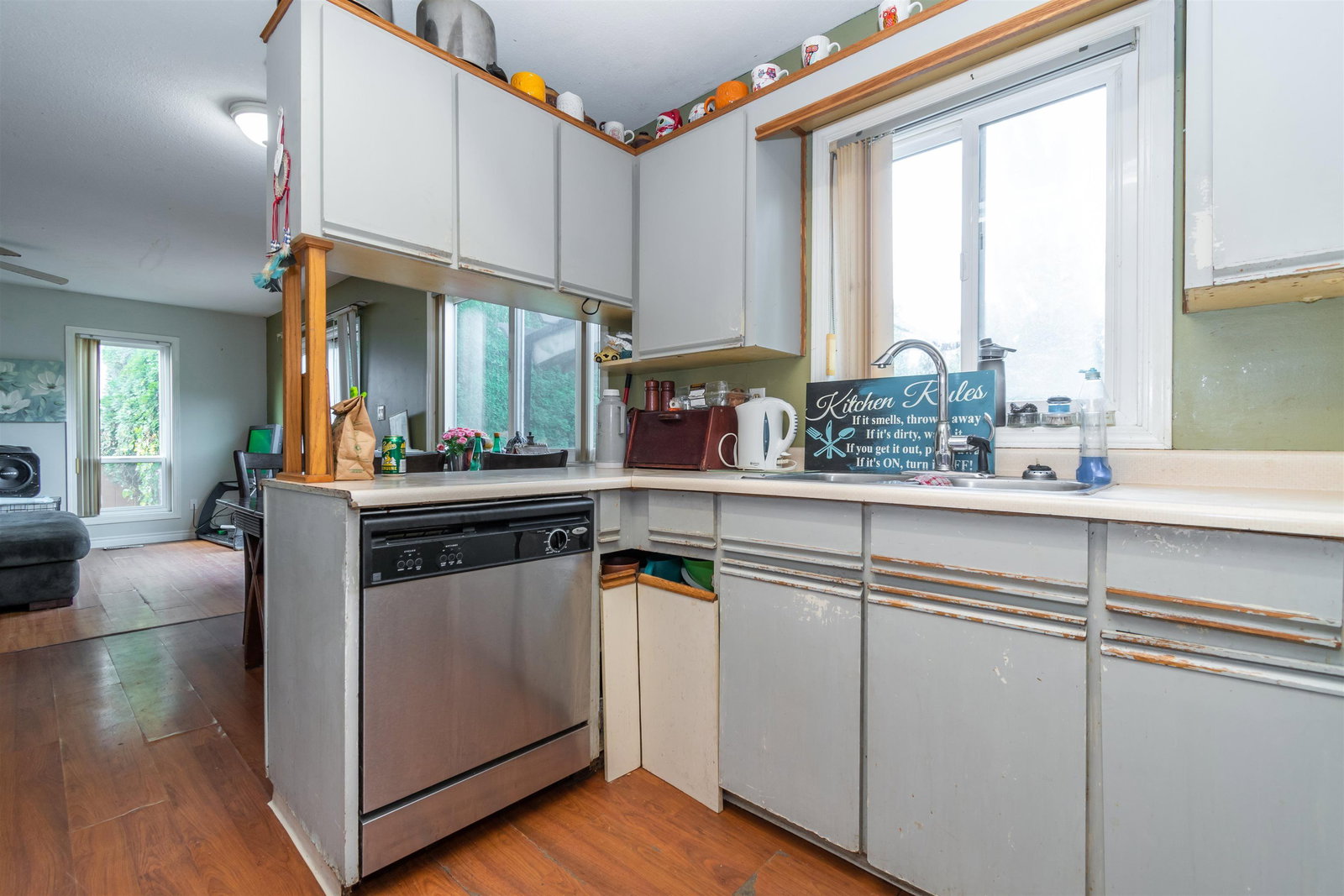 Listing Image 8