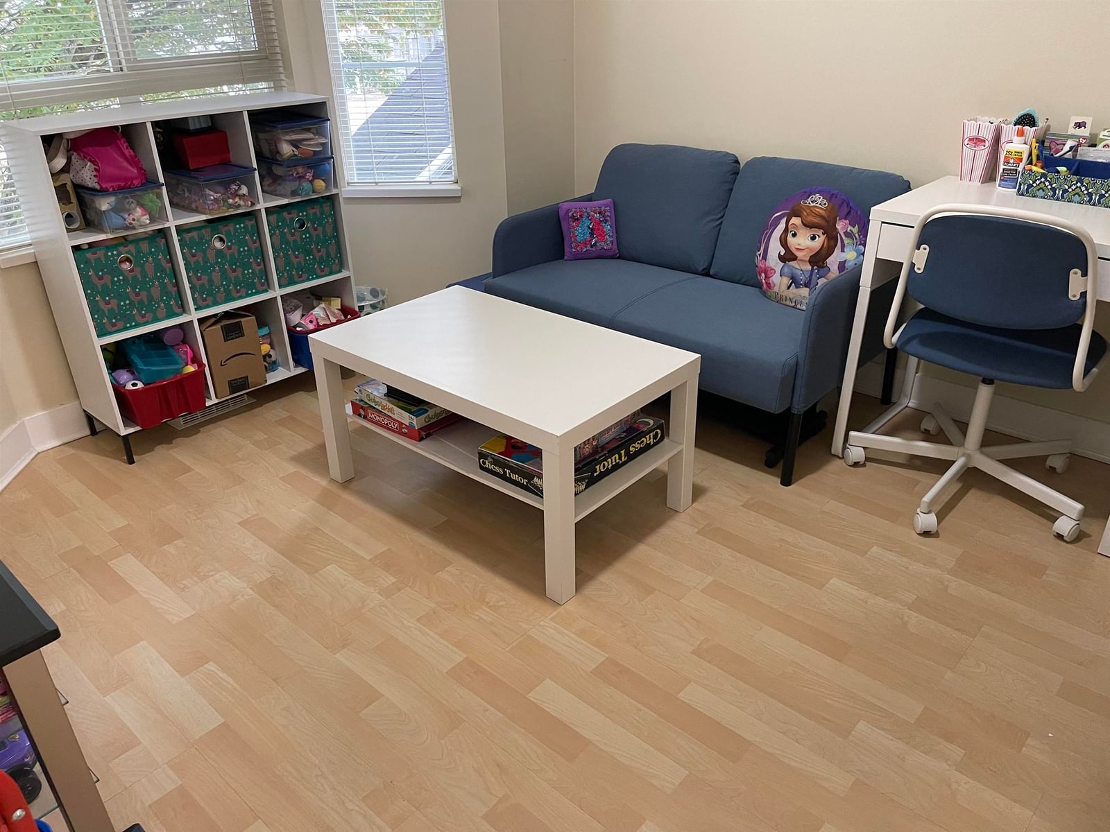 Listing Image 12