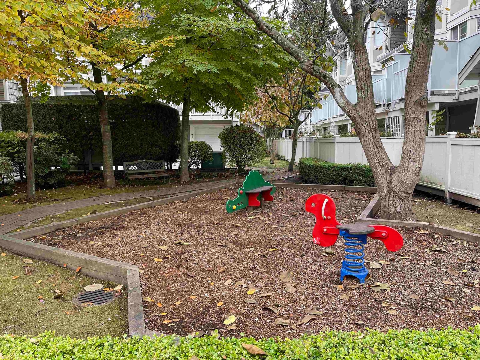 Listing Image 19