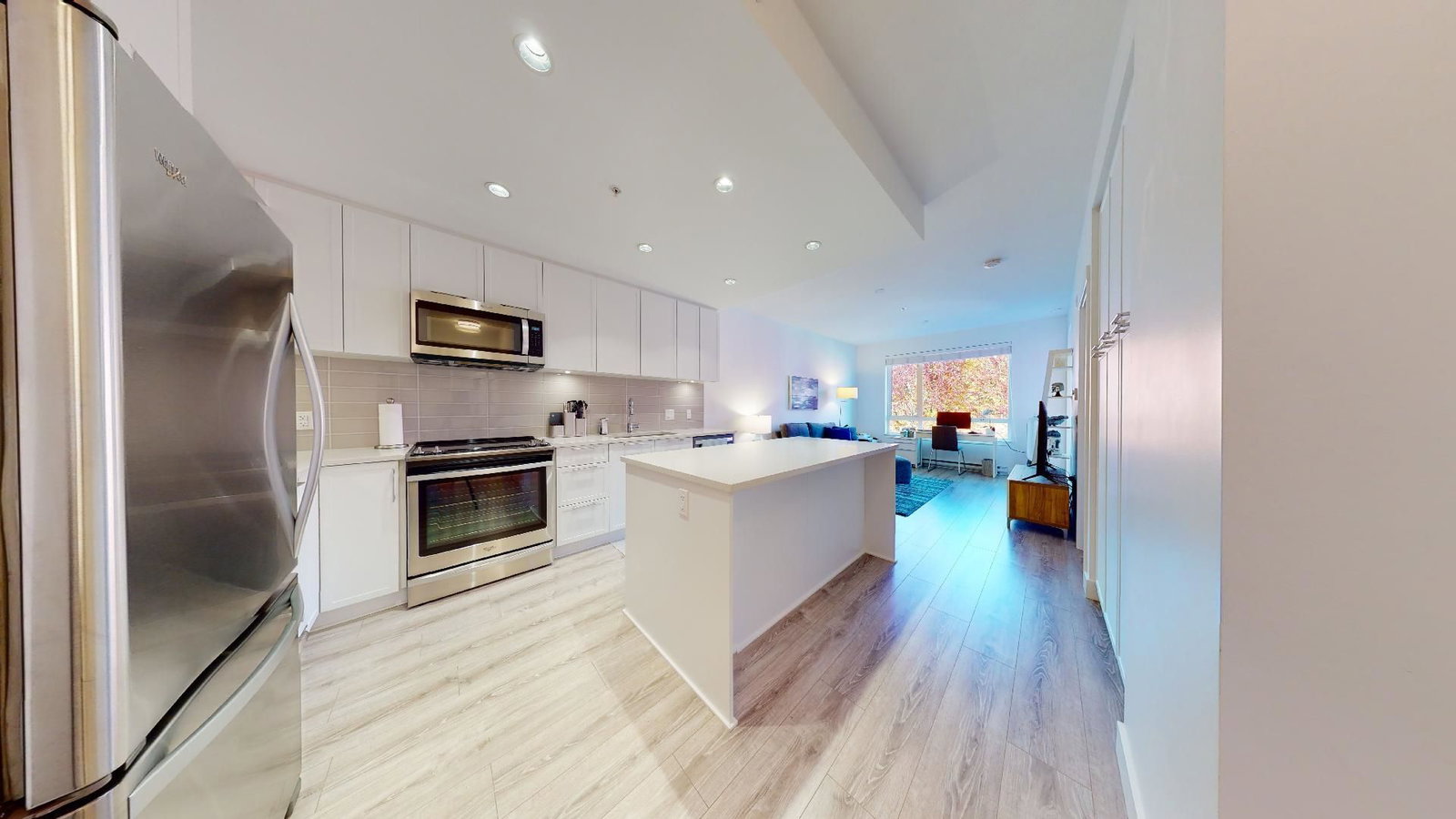Listing Image 1