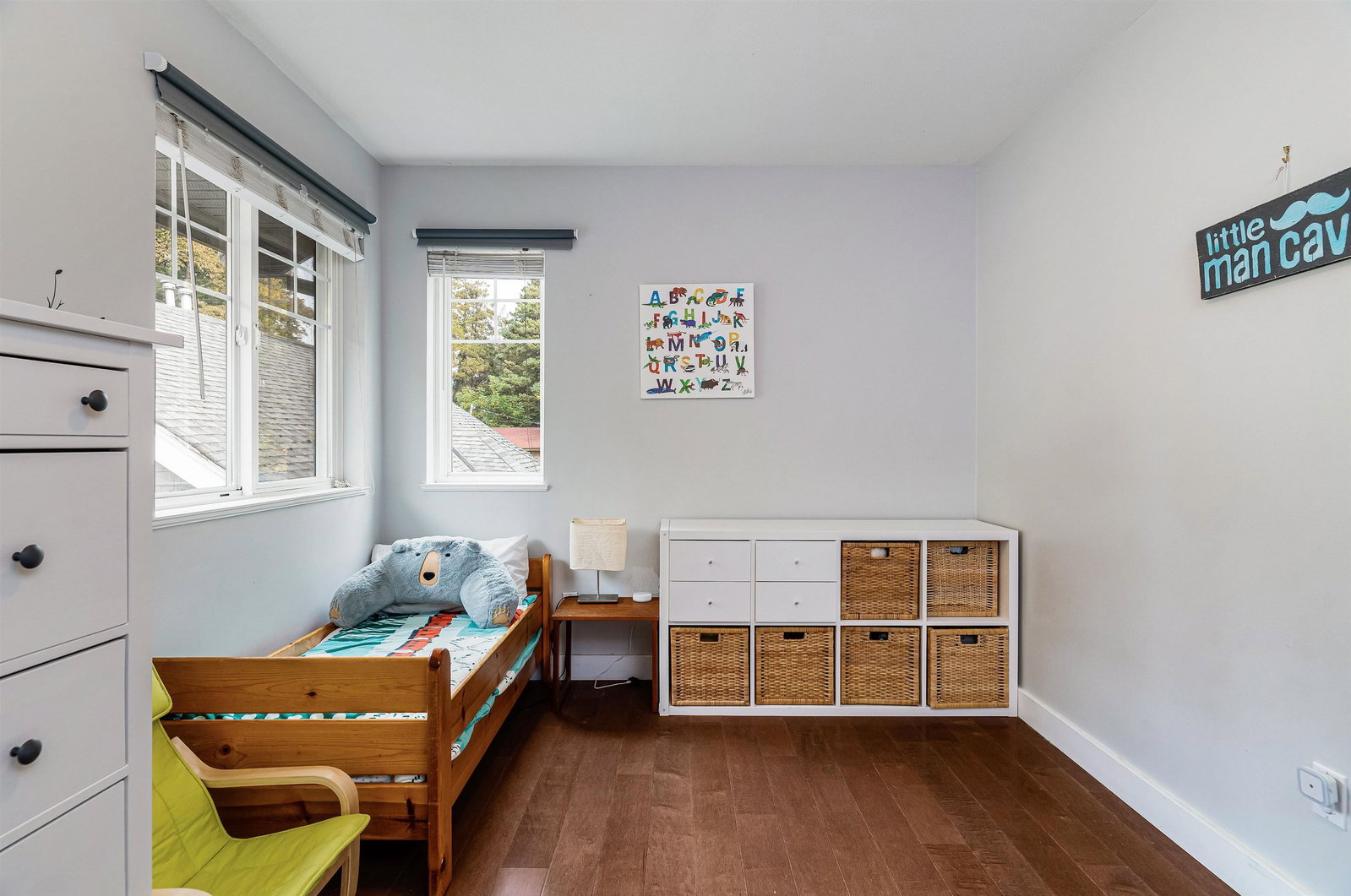 Listing Image 9