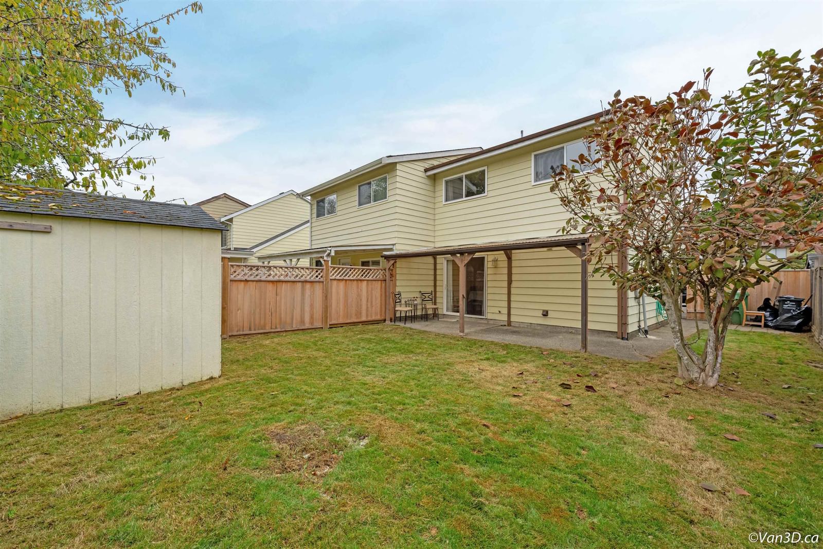 Listing Image 19
