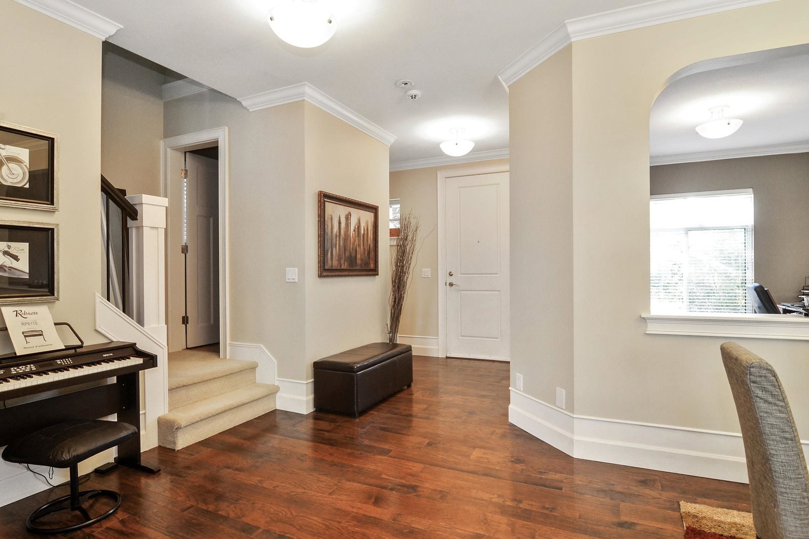 Listing Image 8