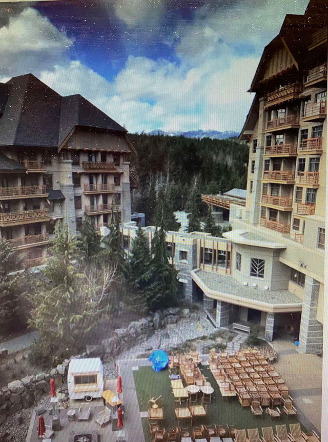 536 - 4591 Blackcomb Way