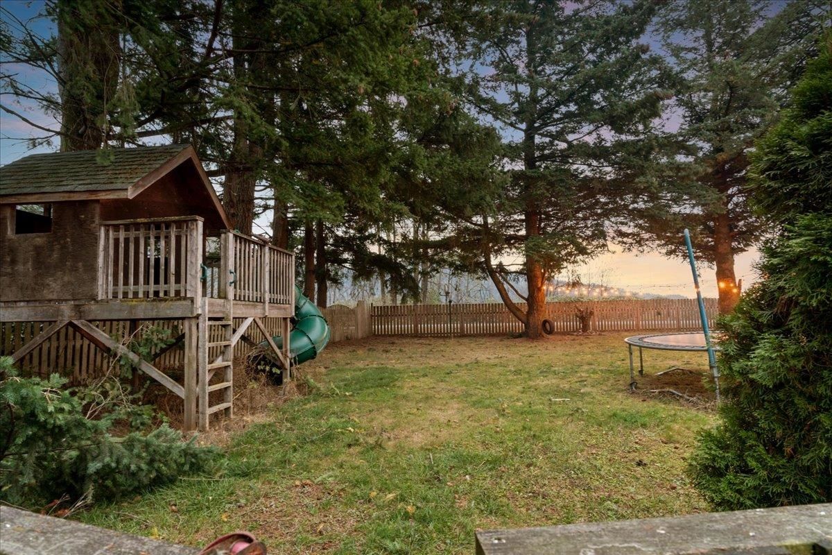 Listing Image 26
