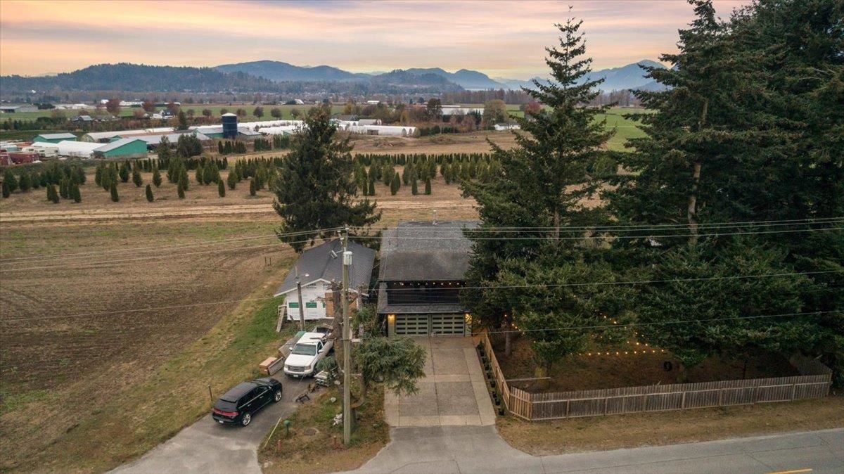 Listing Image 34