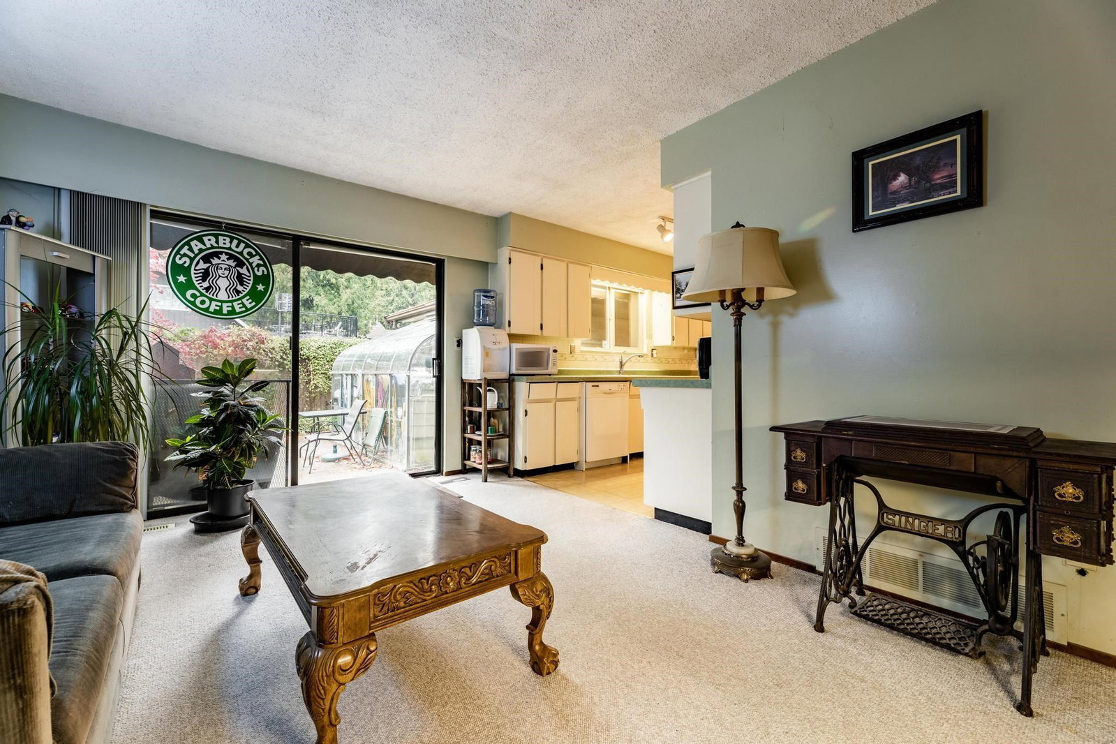 Listing Image 12