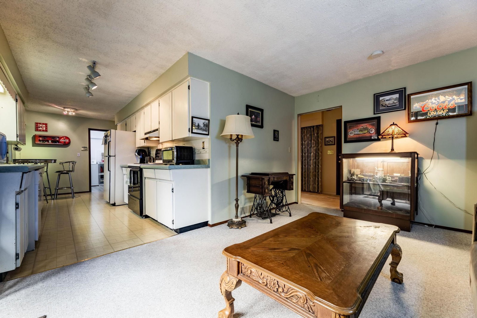 Listing Image 14
