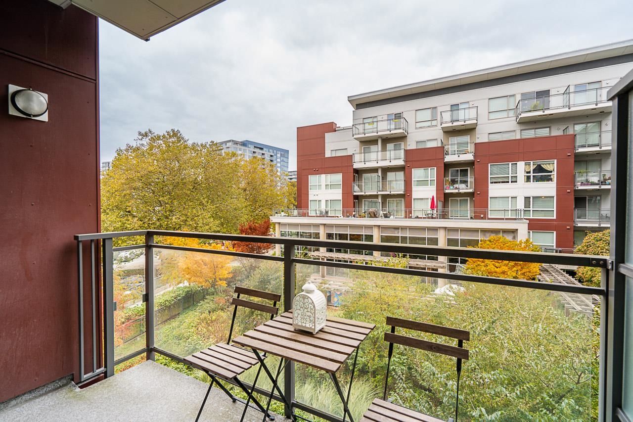 Listing Image 15