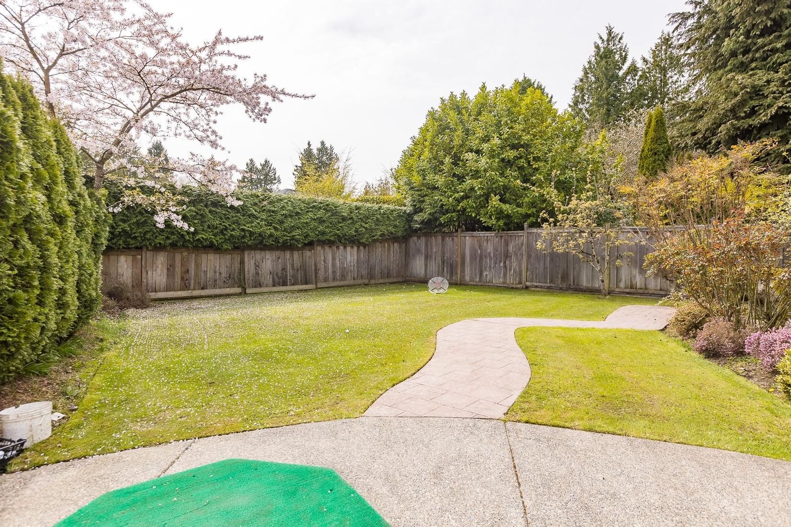 Listing Image 21