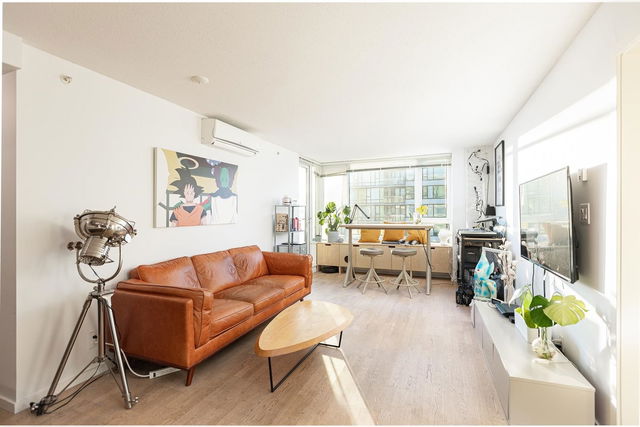 1017 - 7988 Ackroyd Road