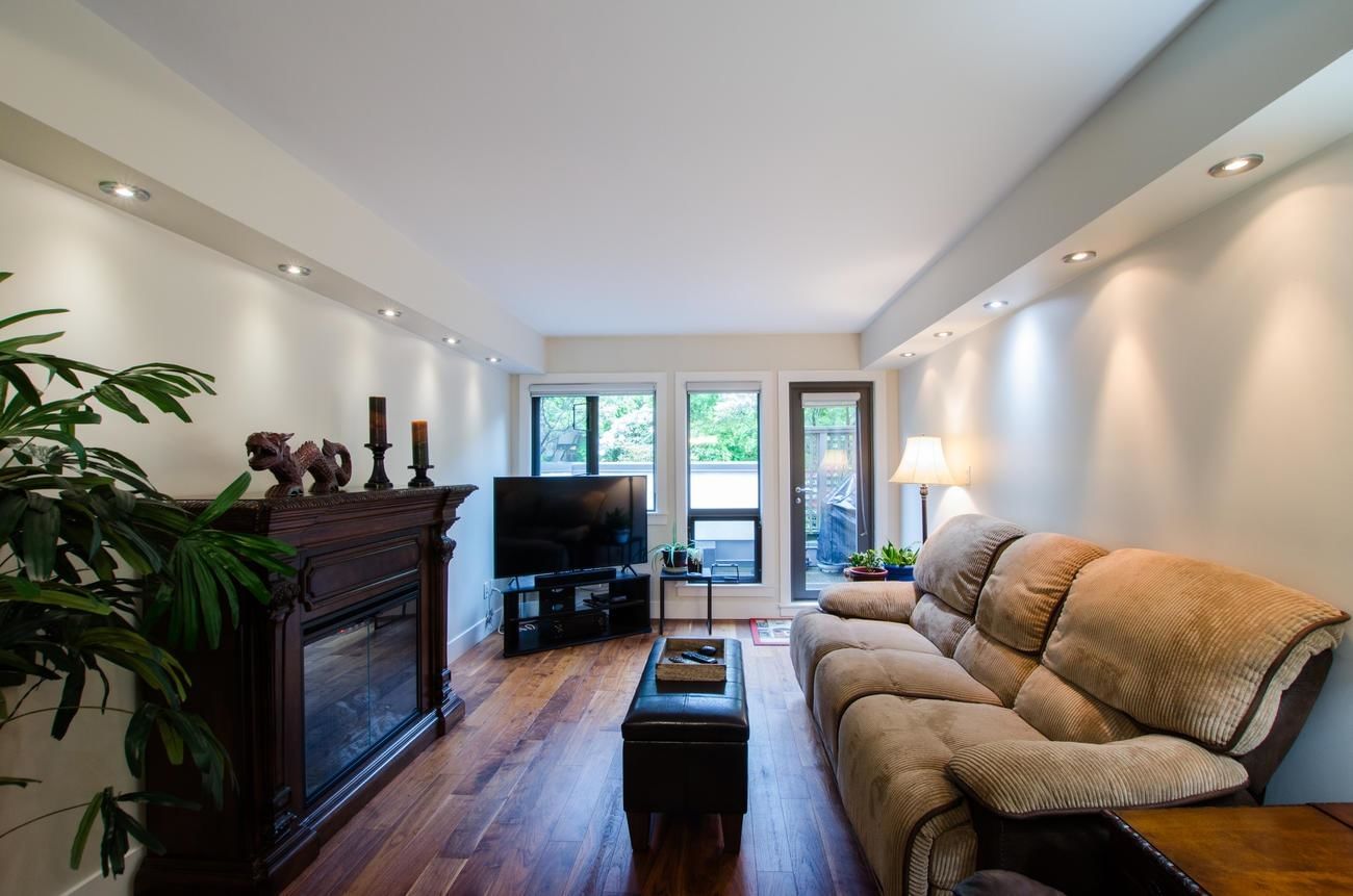 Listing Image 11