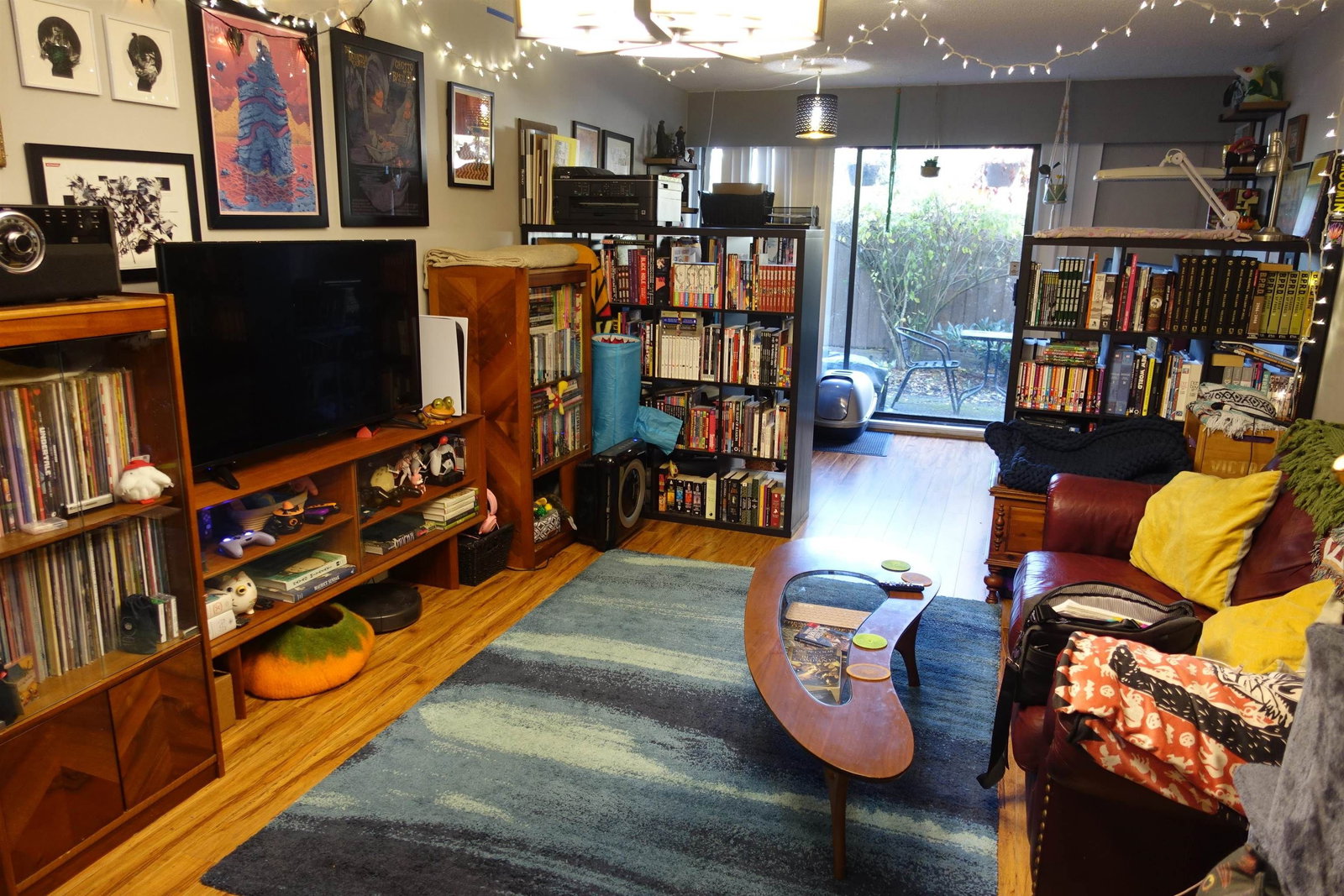 Listing Image 9