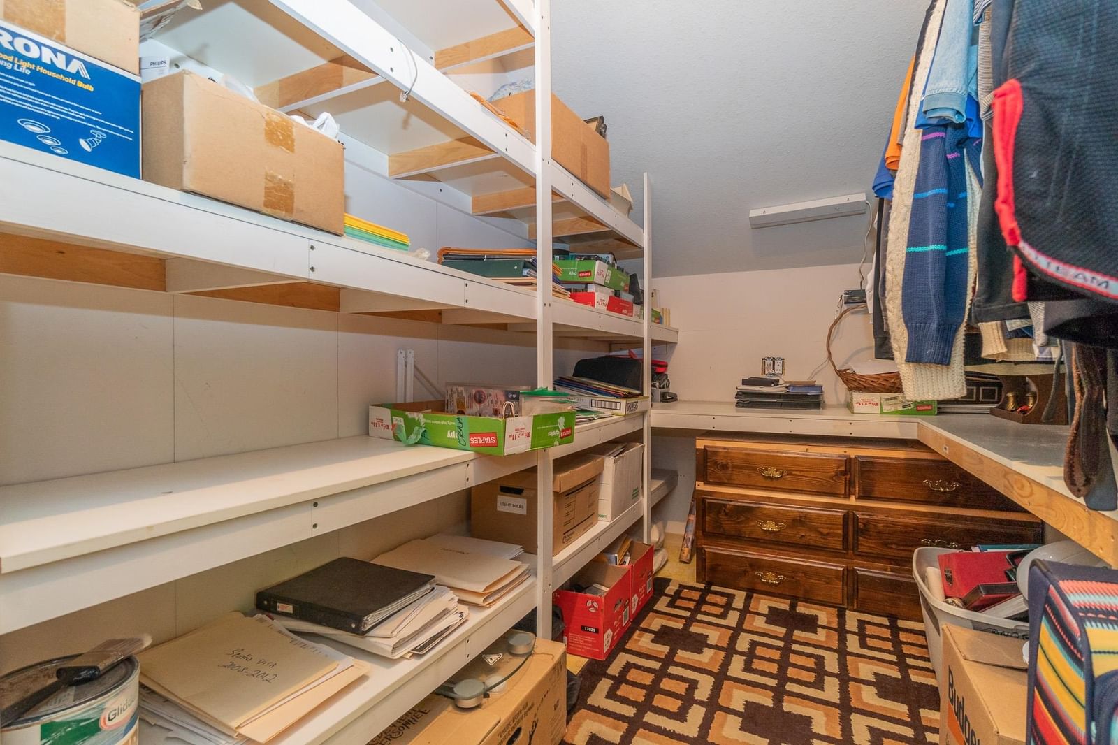 Listing Image 19