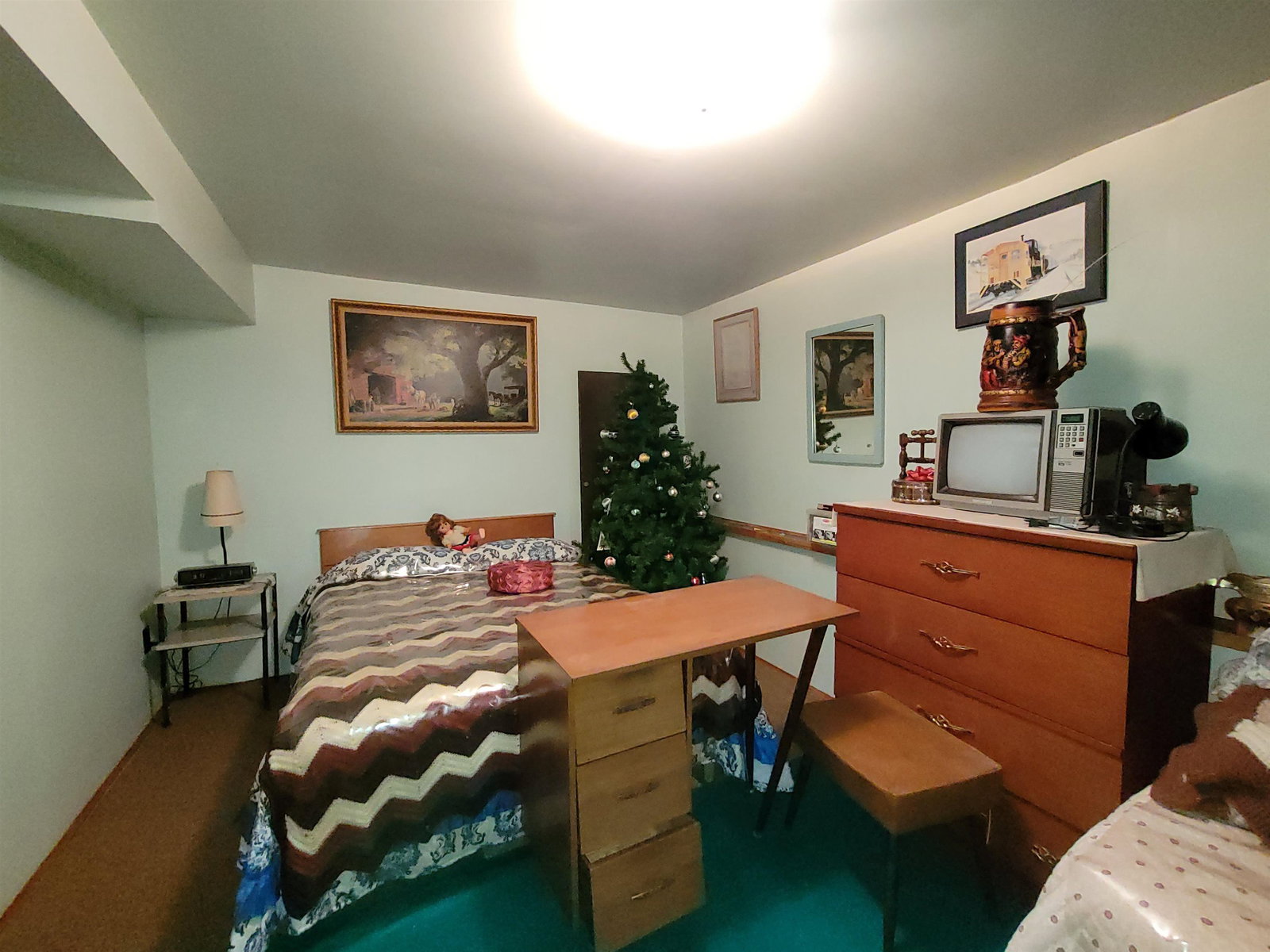 Listing Image 12