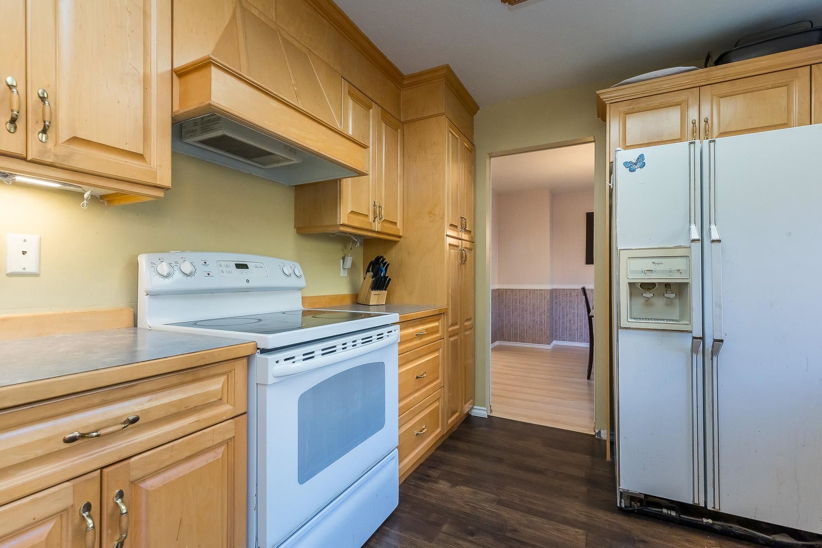 Listing Image 10
