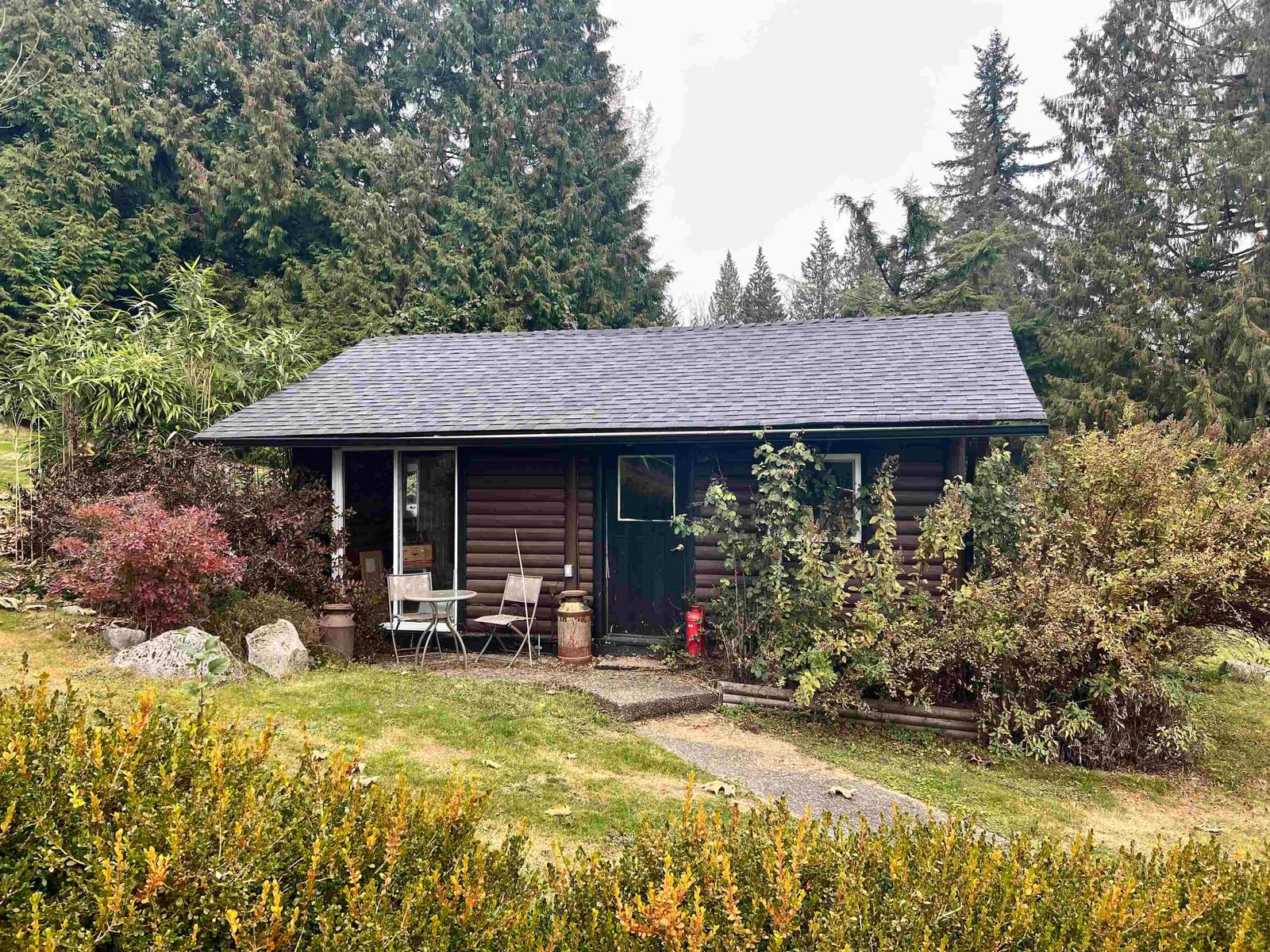Listing Image 8