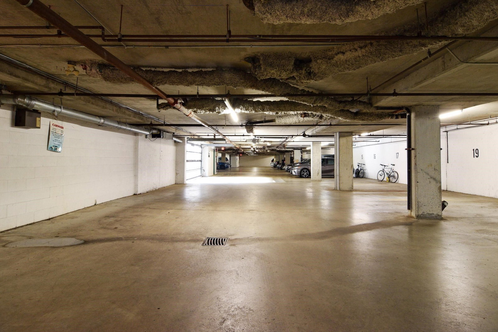 Listing Image 23