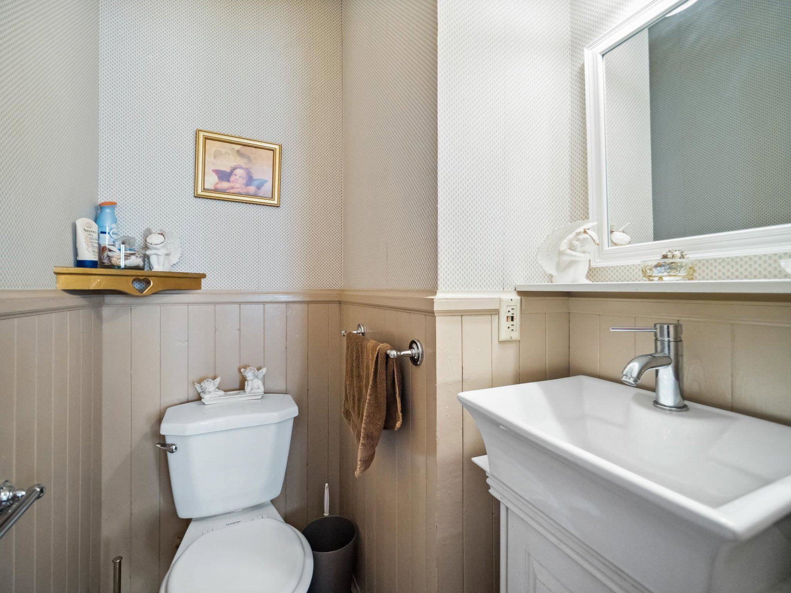 Listing Image 21