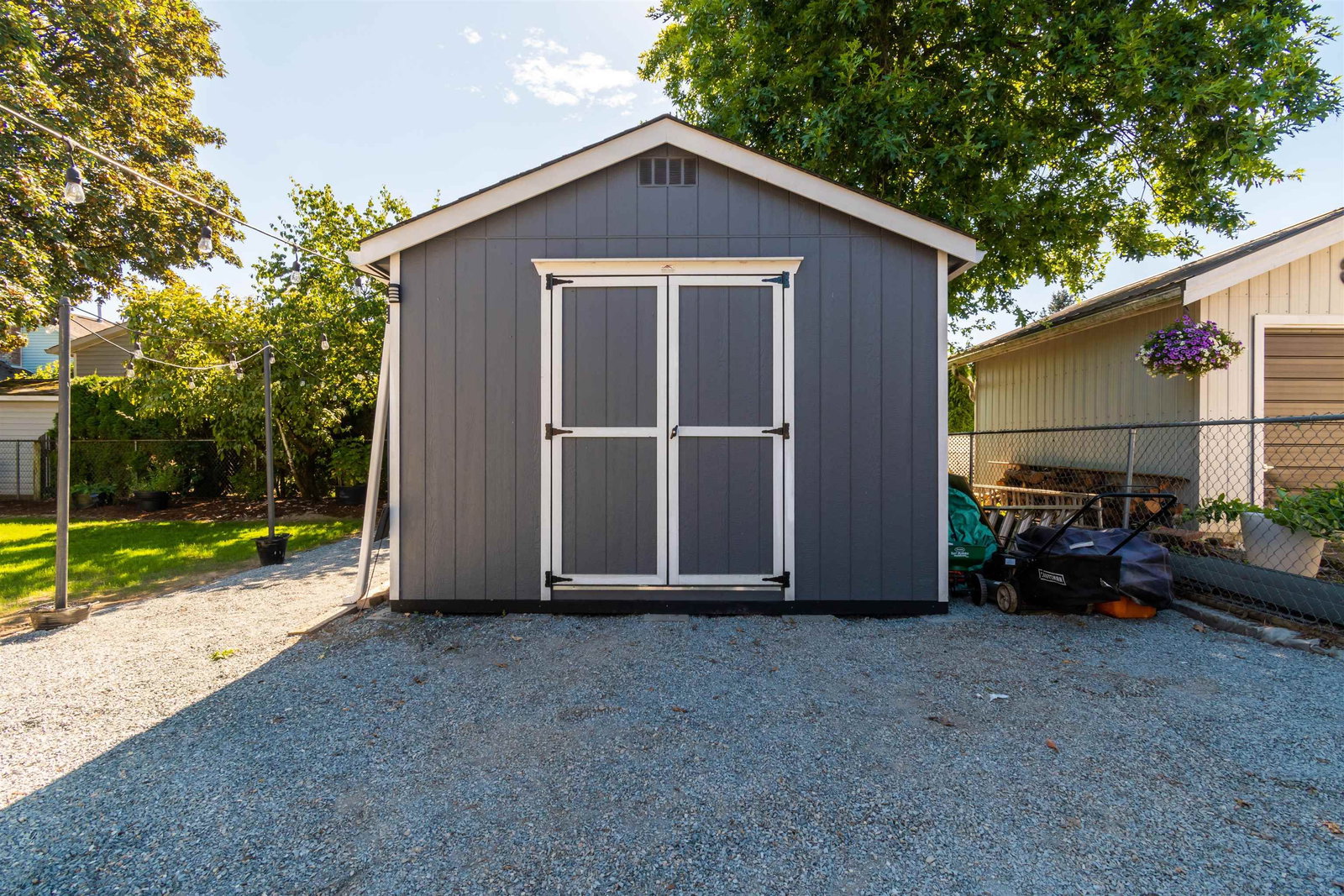 Listing Image 6