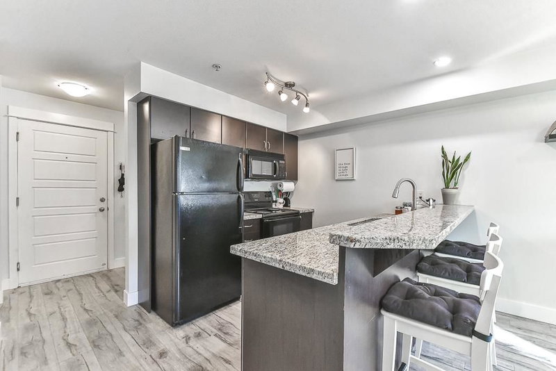 203 - 2515 Park Drive, Abbotsford, V2S 0B2 | Image 2