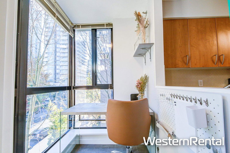 311 - 1295 Richards Street, Vancouver, V6B 1B7 | Image 2