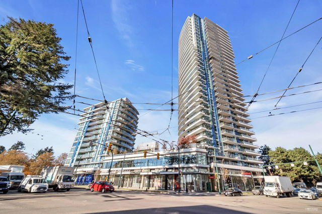 3004 - 8189 Cambie Street