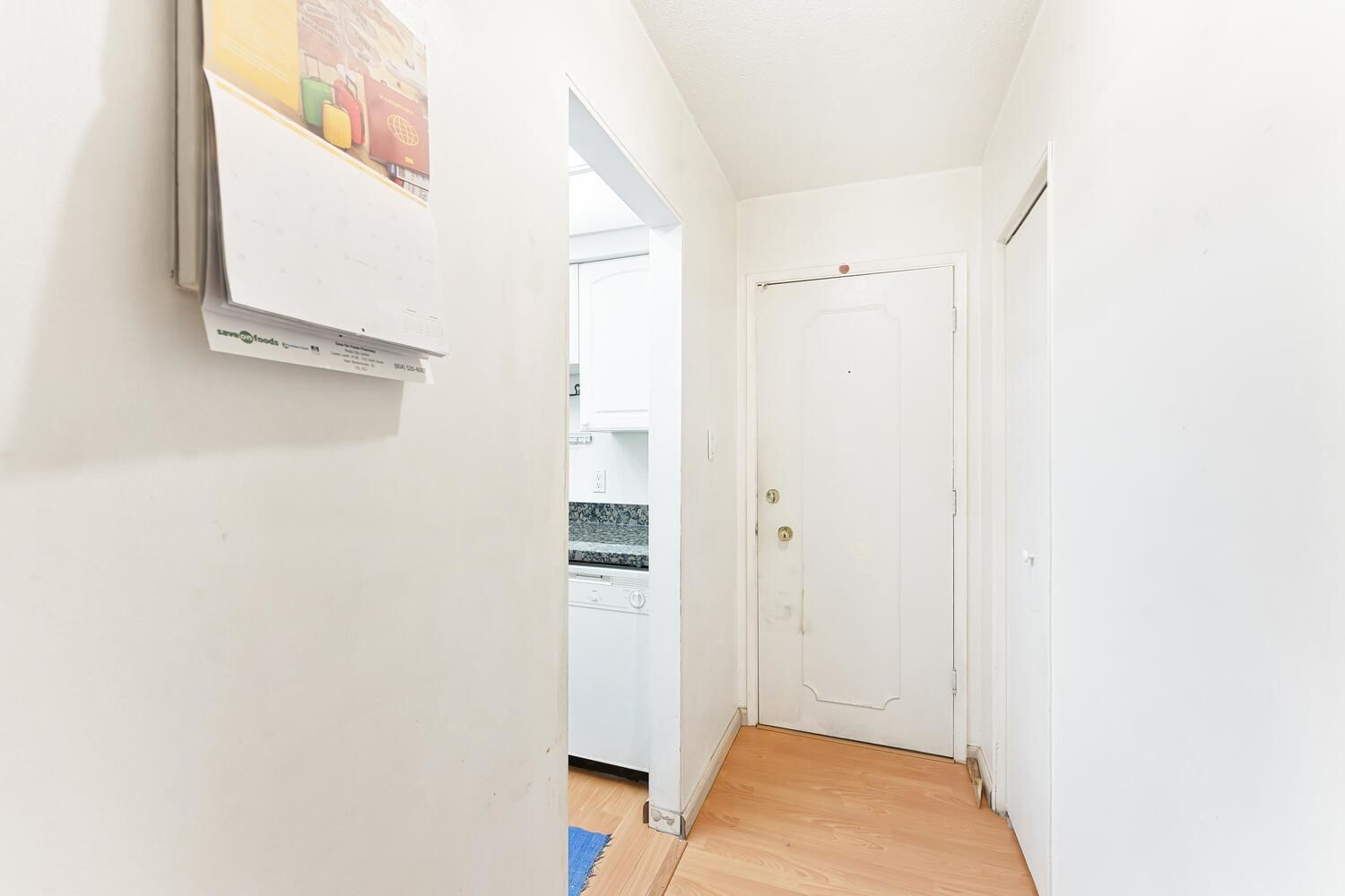 Listing Image 17