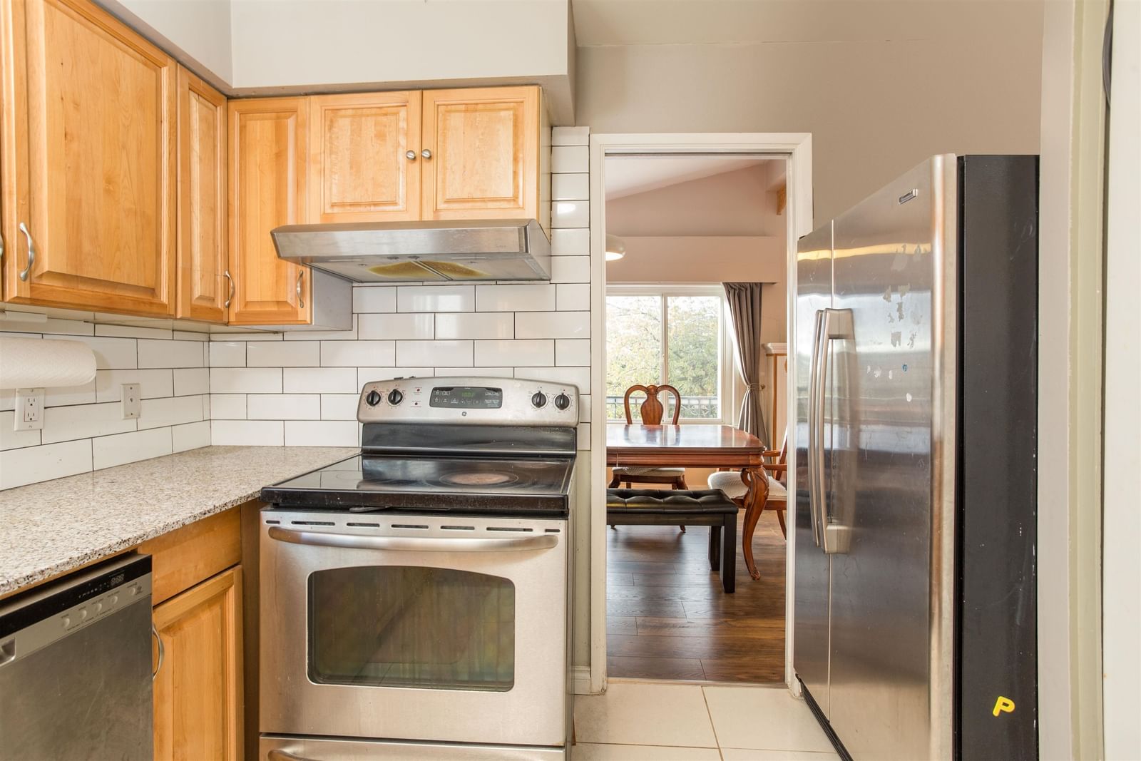 Listing Image 12