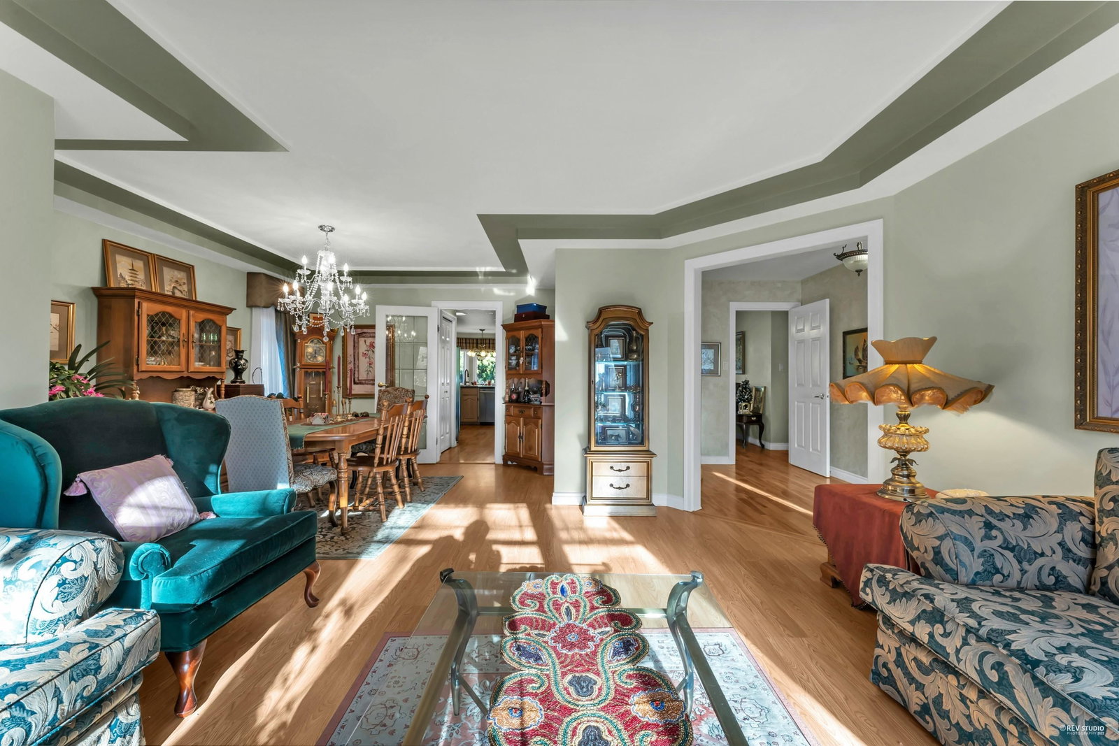 Listing Image 11