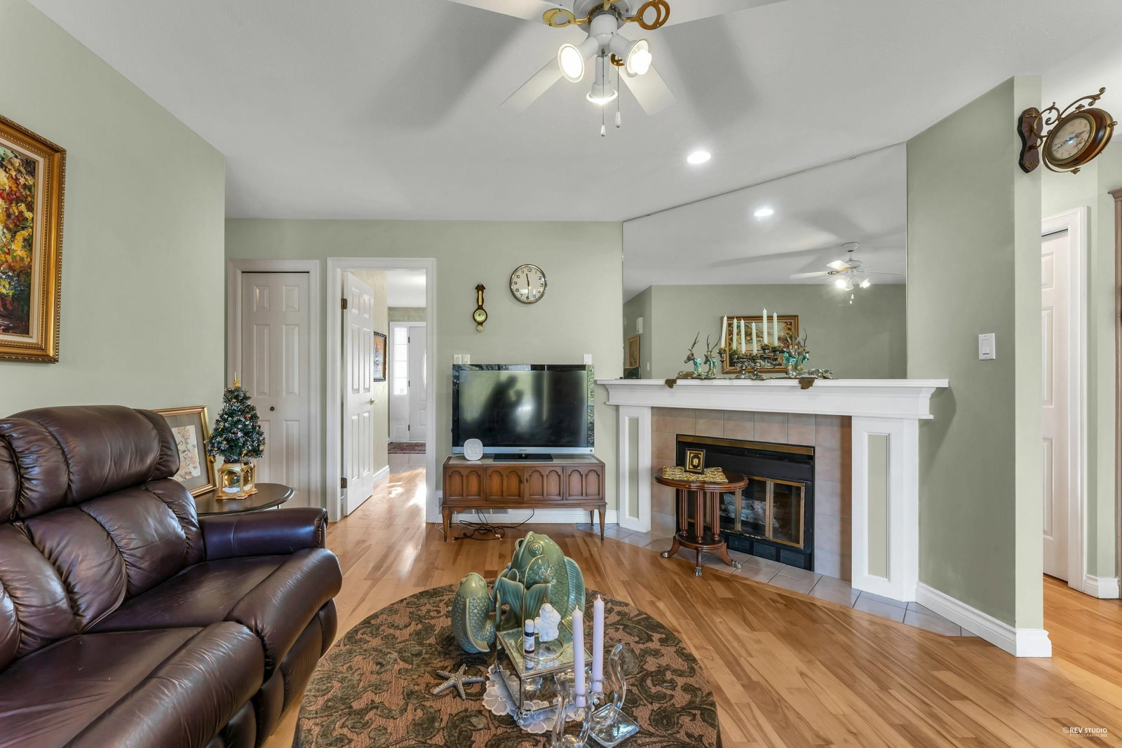 Listing Image 22
