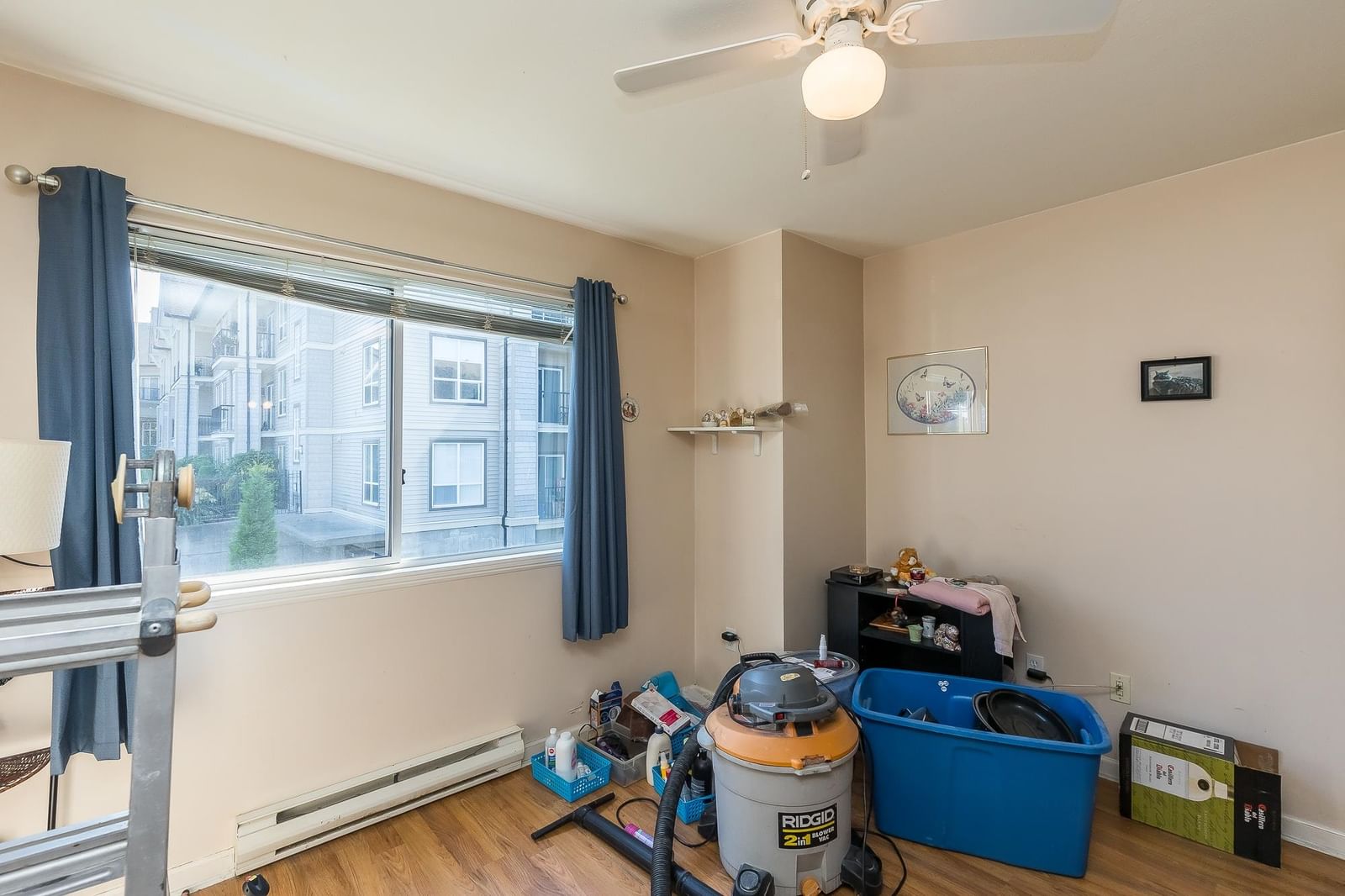 Listing Image 17