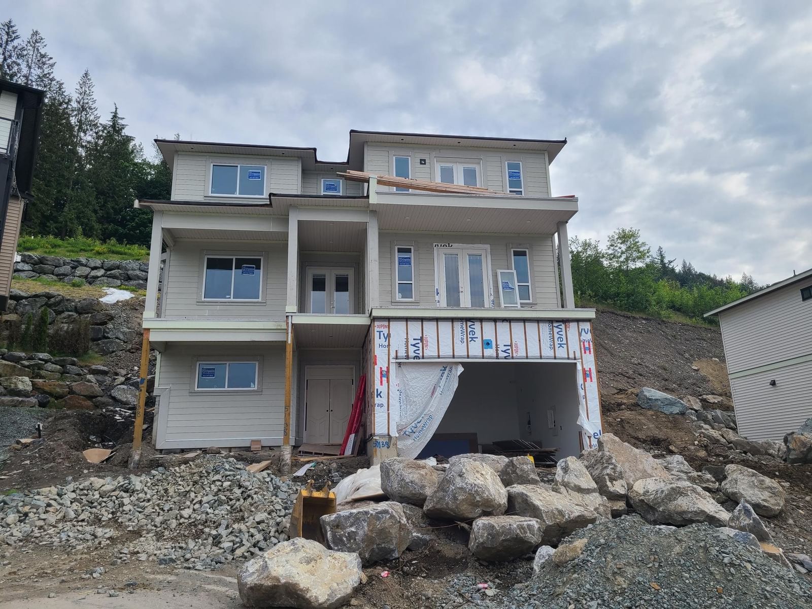 Listing Image 2