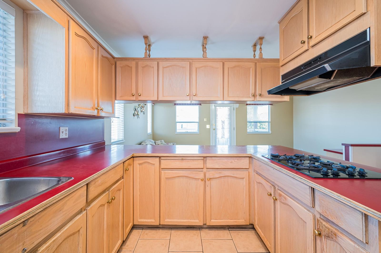 Listing Image 14