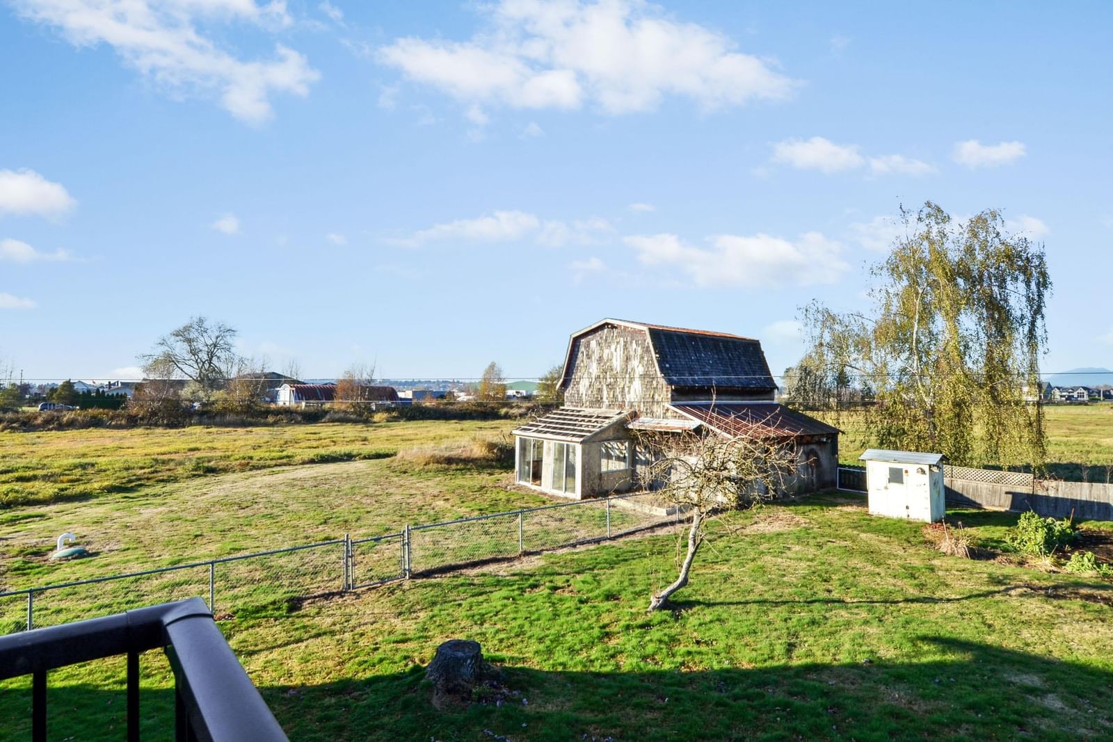 Listing Image 32