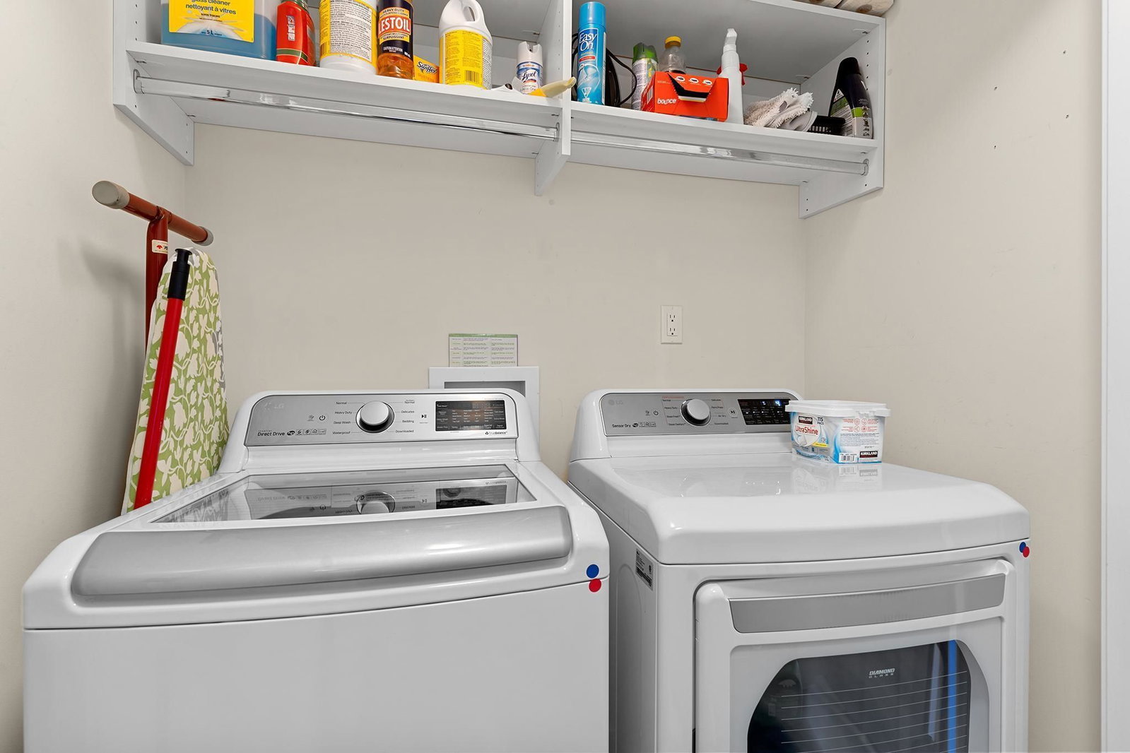 Listing Image 19